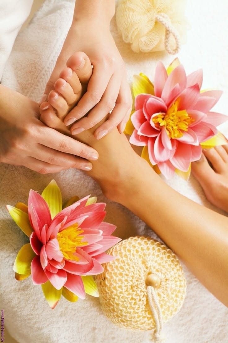 Foot Massage in Pondicherry